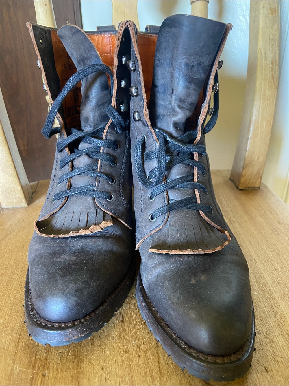Frye Fringe Lace Up Riding Boots Dark Brown Size 6 - Picture 2 of 7